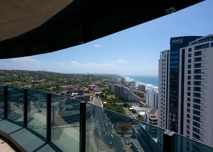 Opulent Oceans Apartment 2505 With Sea Views